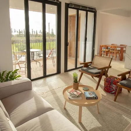 Mhouse44 Vakantiehuis Peyia