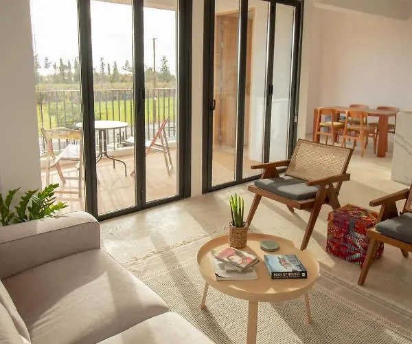 Mhouse44 Holiday home Peyia