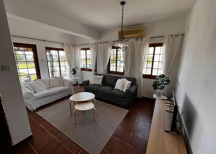 Mhouse44 Feriehus Pegeia